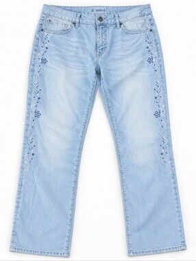 NWT d. jeans Women’s Light Wash Floral Embroidered Jeans Boho Denim